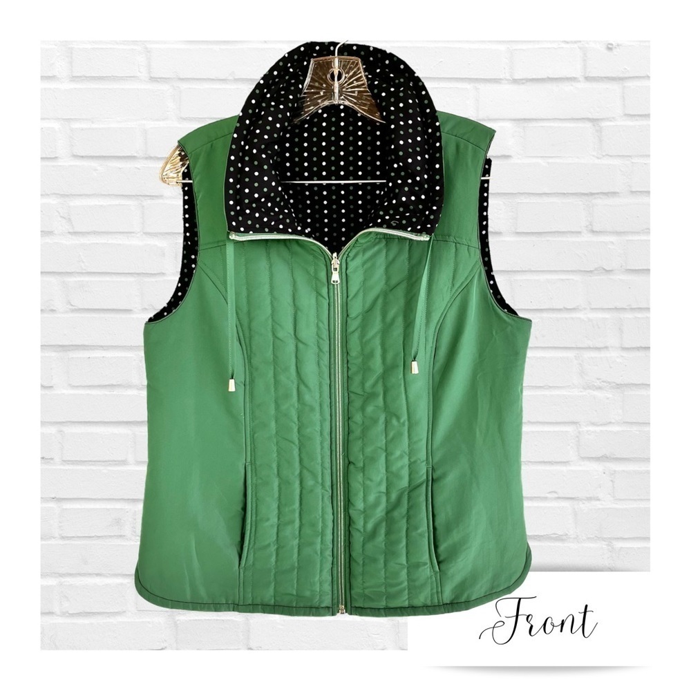 Christopher & Banks Kelly Green Blue Reversible Quilted Vest Women’s Preppy
